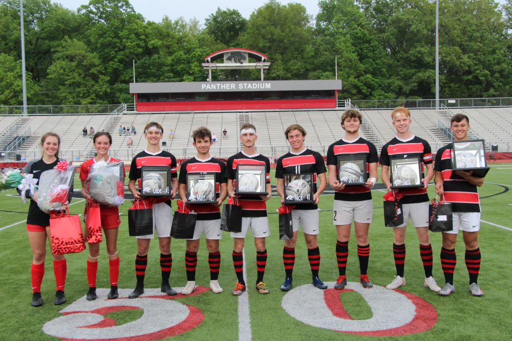 Boys and Girls 2021 Soccer Seniors